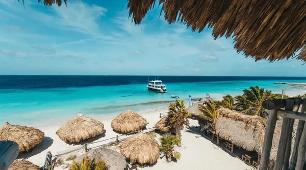 Boat Trip to paradise Boat Trip to paradise
